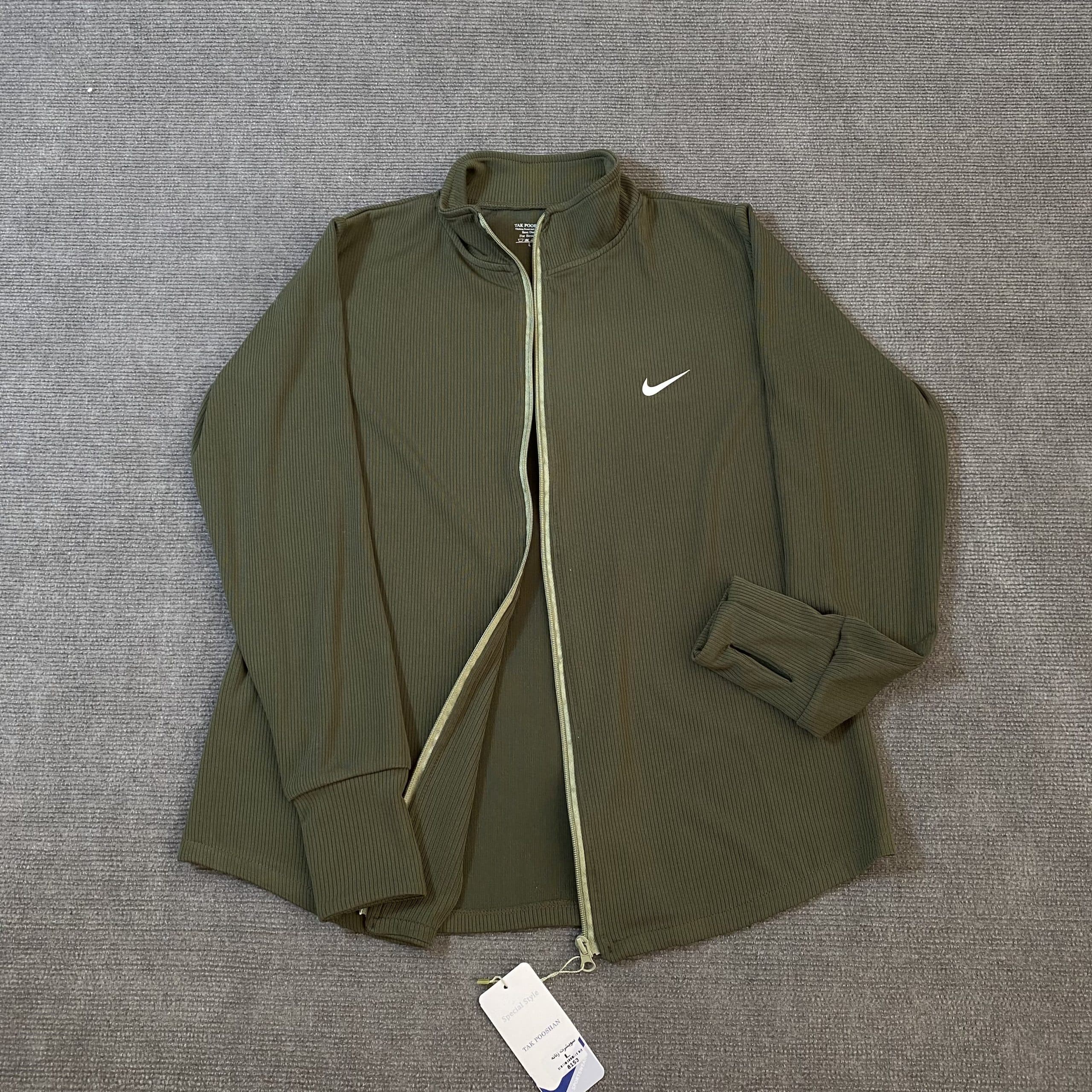 سویشرت Nike کبریتی زنانه — تصویر ۳