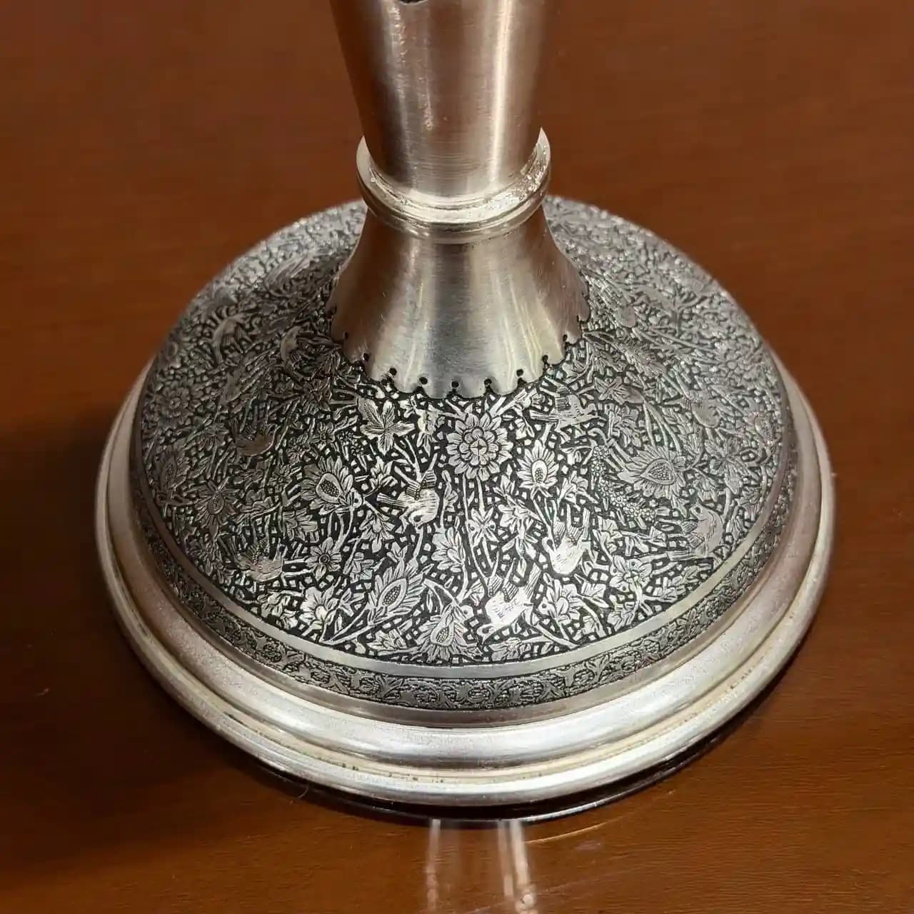 شمعدان نقره تک شاخه گل و مرغ ریزقلم اعلا — تصویر ۵