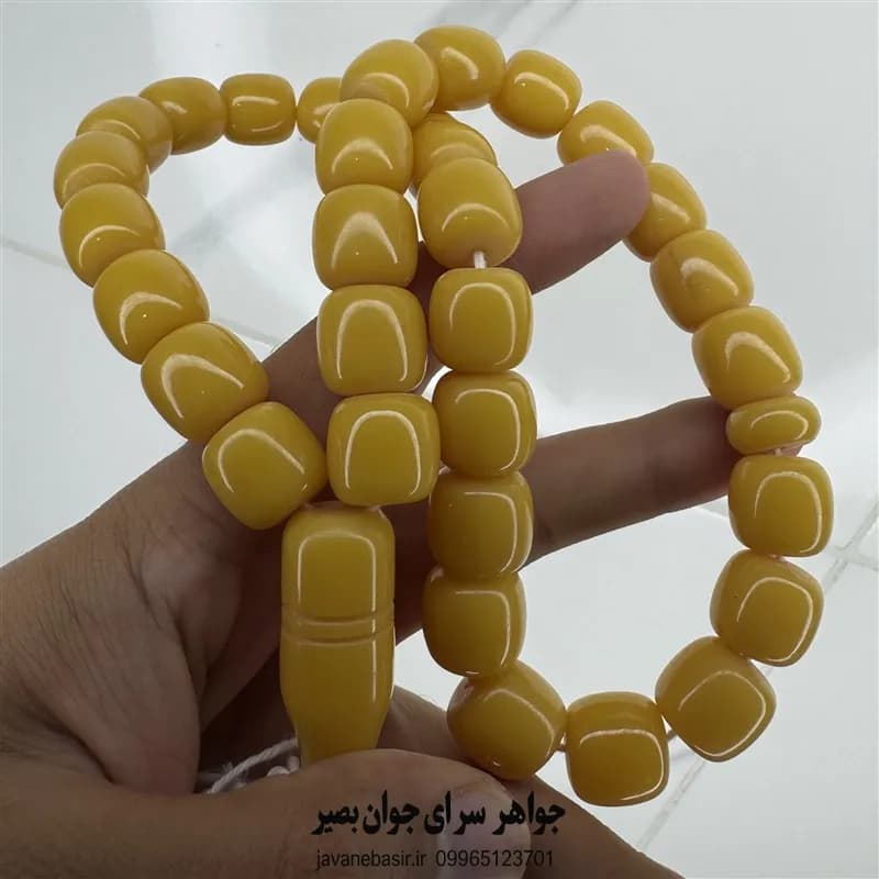 تسبیح سندلوس زرد با درخشش کهربایی
