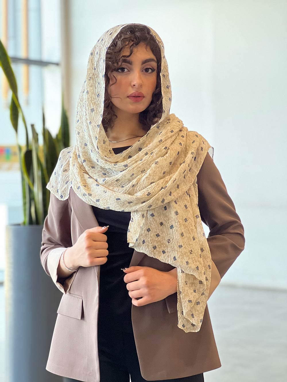 شال بهاره میا — تصویر ۲