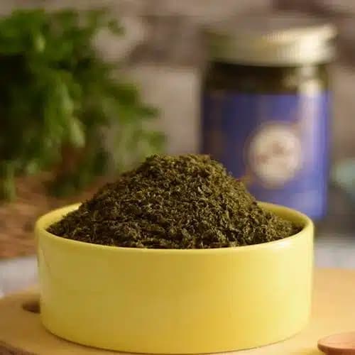 سبزی قرمه نیم سرخ