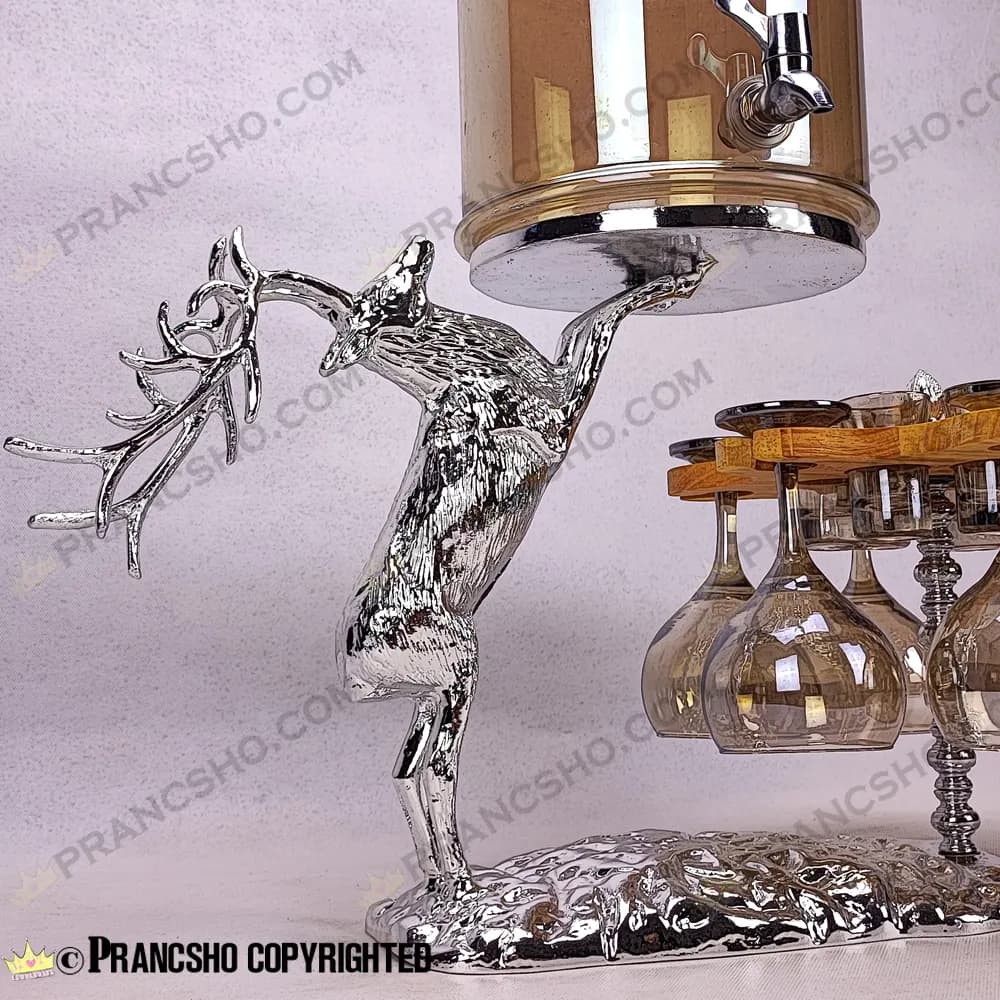 کلمن بار چرخان 6 نفره طرح گوزن نقره‌ای ایستاده با گیلاس (جام) و شات شامپاینی — تصویر ۴