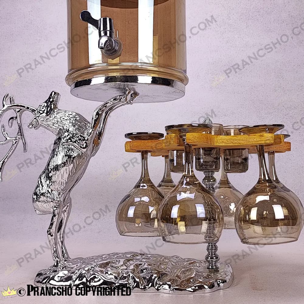 کلمن بار چرخان 6 نفره طرح گوزن نقره‌ای ایستاده با گیلاس (جام) و شات شامپاینی — تصویر ۳