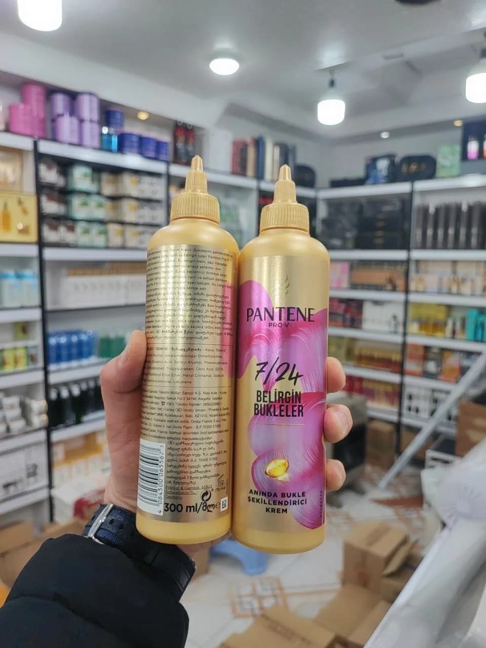 کرم مو پنتن سری Pro-V مناسب موهای فر حجم 300 میل — تصویر ۲