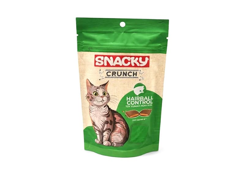 تشویقی گربه اسنکی کرانچ مدل Snacky Crunch Hairball Control طعم مرغ وزن 60 گرم