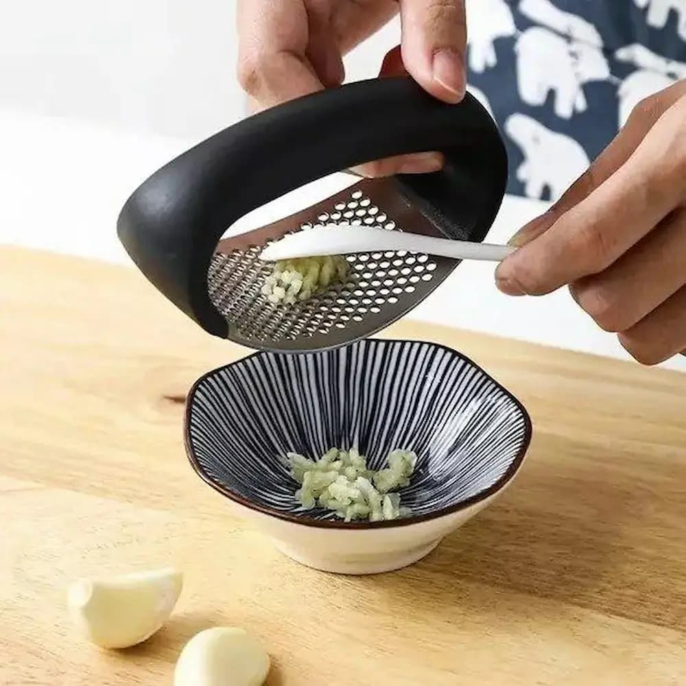 سیر له کن مدل مچی GARLIC PRESS — تصویر ۷
