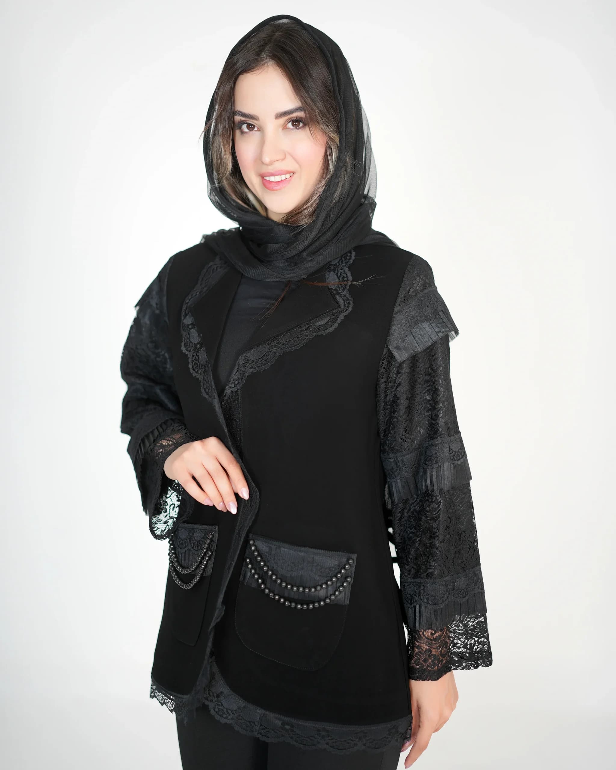 مانتو مجلسی آستین گیپور کد 580(495) — تصویر ۲