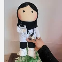 عروسک روسی طرح خانم دکتر دستساز 29 سانتی — تصویر ۵