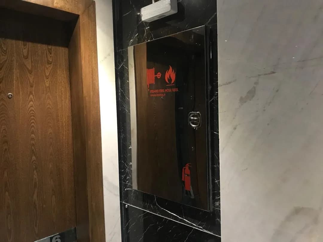 جعبه آتش نشانی درب استیل دودی دو کابین تک درب بهسازان — تصویر ۴