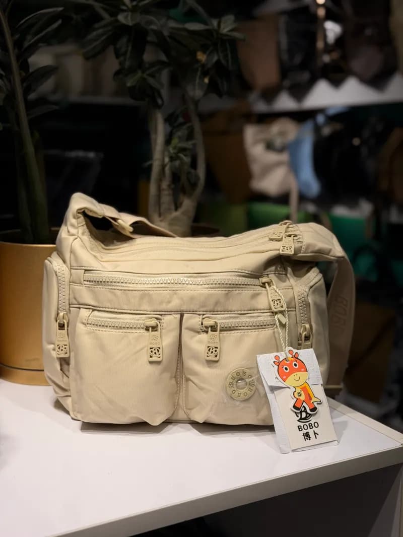 کیف دوشی بوبو (Bobo) اورجینال