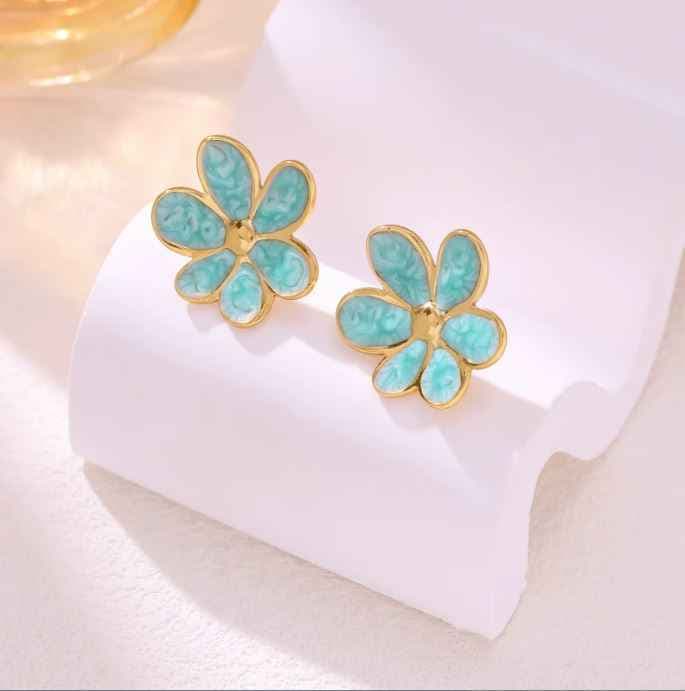 گوشواره زنانه میناکاری طرح شکوفه