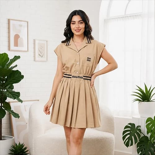 ست وست و دامن miu miu — تصویر ۵