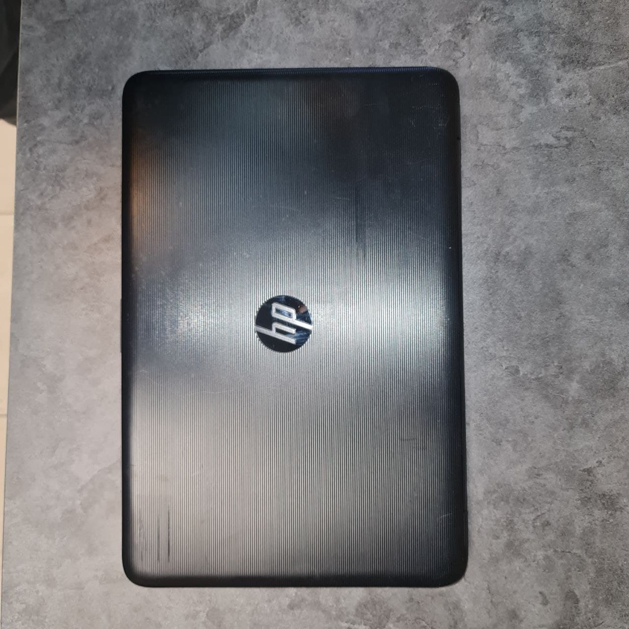 لپتاپ HP notebook A10-9600P 6GB RAM 1T HDD AMD Radeon R5 M255 — تصویر ۳
