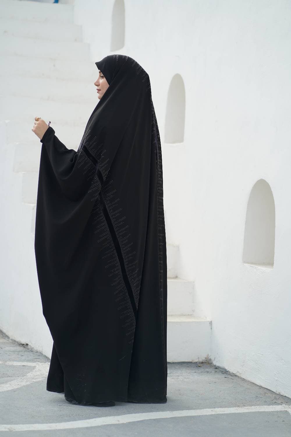چادر جده آرشیدا نگین الهام — تصویر ۴
