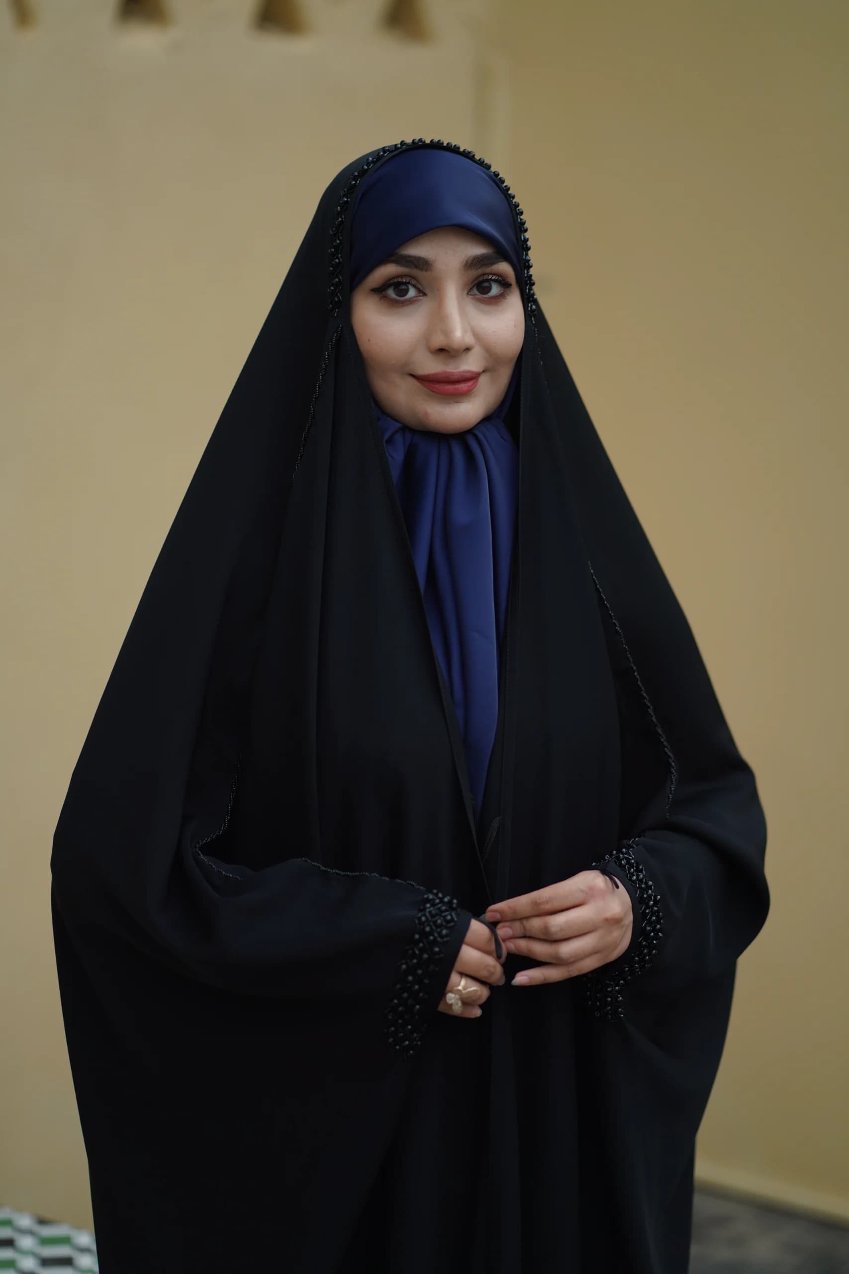 چادر جده سنگدوزی تندیس — تصویر ۲