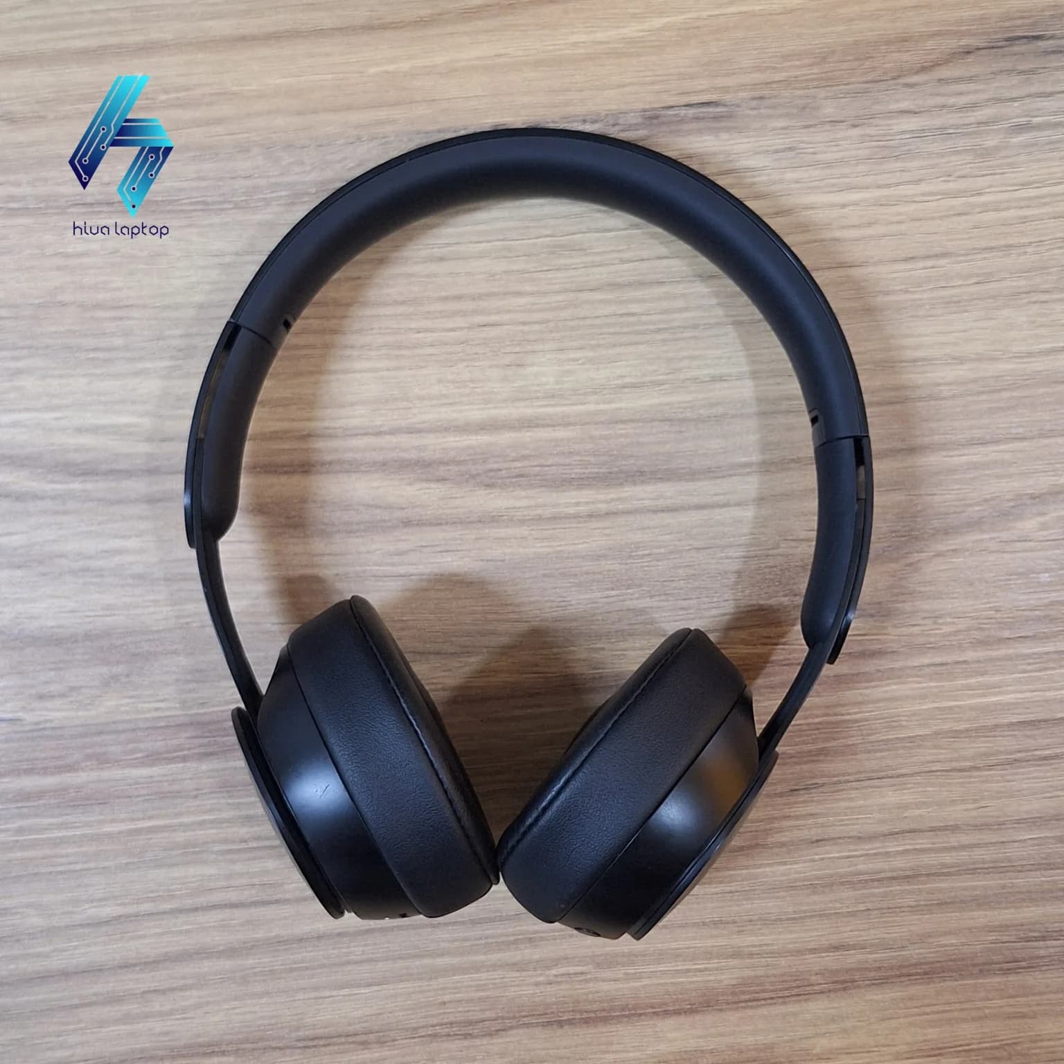 هدفون بی‌سیم Beats Solo Pro | نویز کنسلینگ فعال (ANC) — تصویر ۲