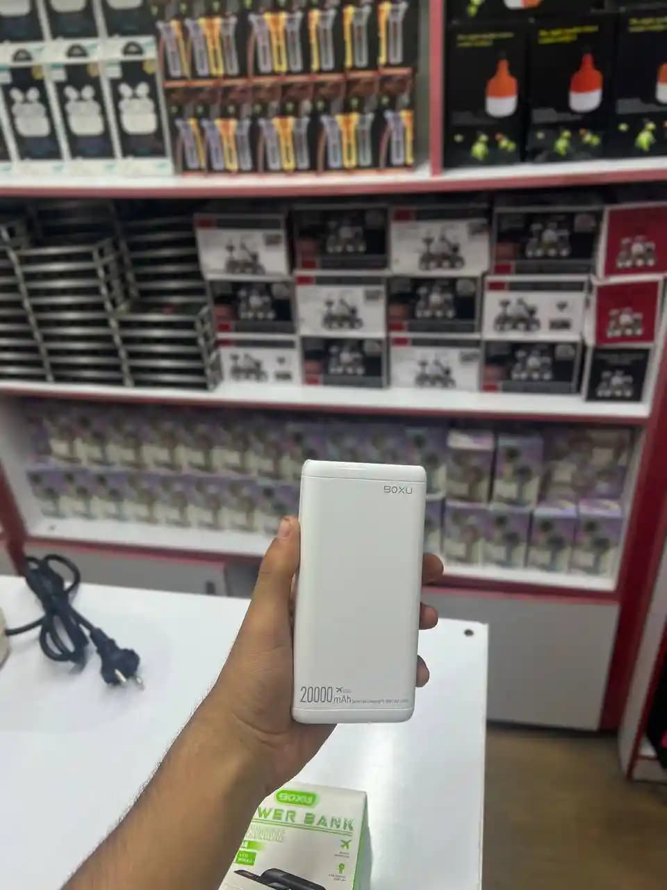 پاور بانک بوکسو boxu مدل PB-04ظرفیت 20000 میلی آمپر ساعت 22.5 وات — تصویر ۵