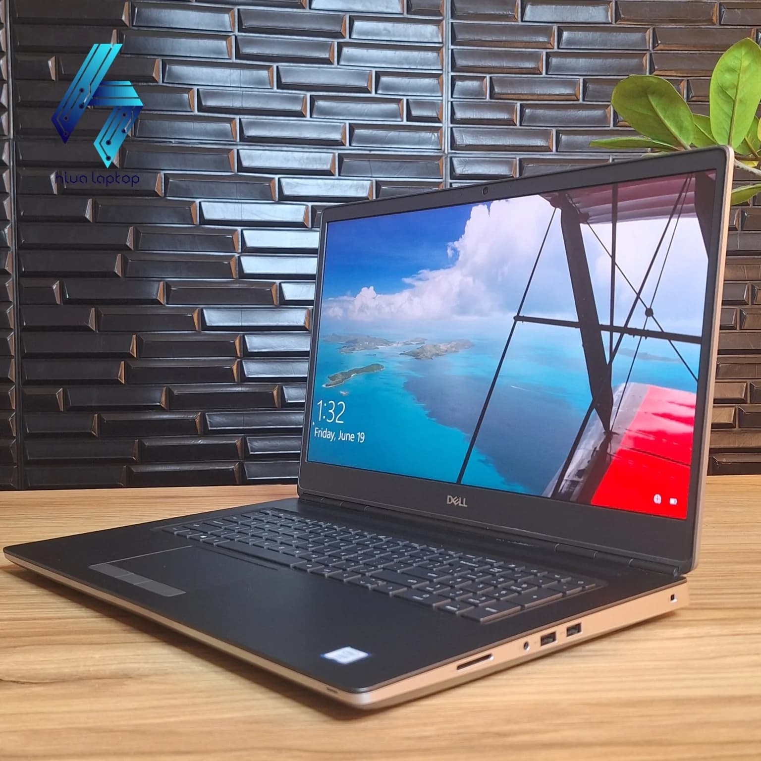لپ تاپ استوک Dell Precision 7750 Xeon W-10885M / 32GB / 1TB SSD / RTX 5000 16GB / 17.3″ FHD — تصویر ۲