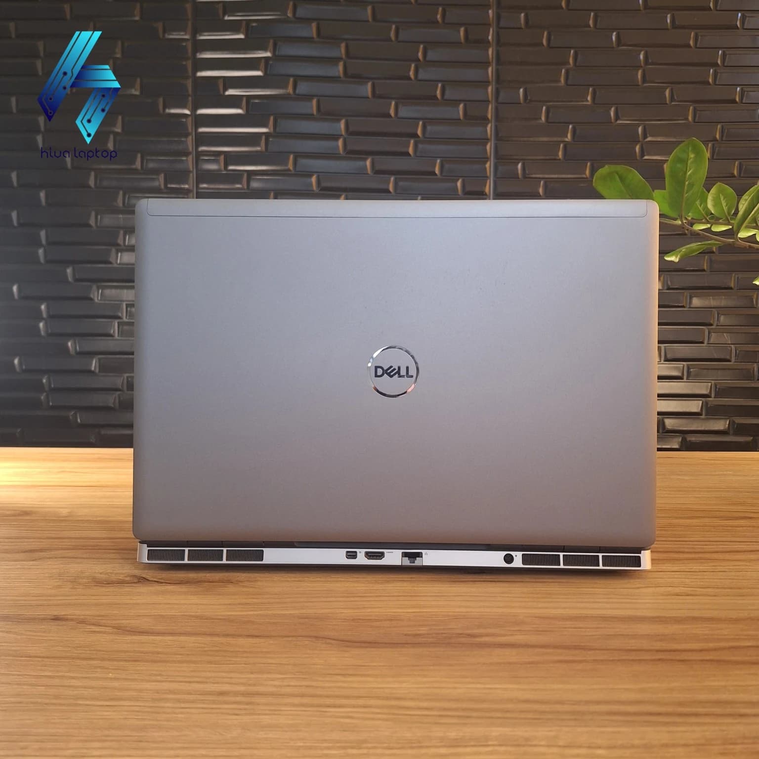 لپ تاپ استوک Dell Precision 7750 Xeon W-10885M / 32GB / 1TB SSD / RTX 5000 16GB / 17.3″ FHD — تصویر ۳