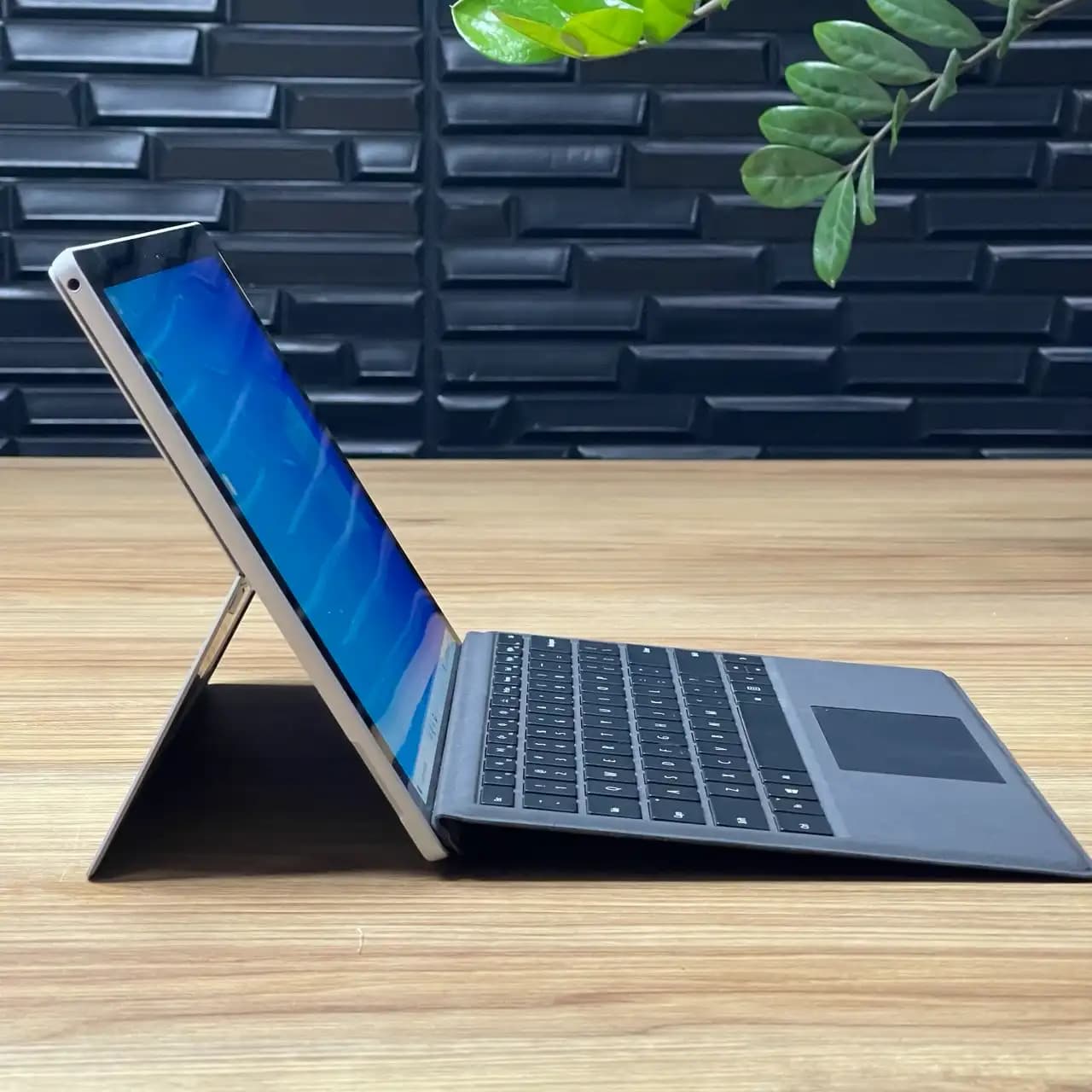لپ تاپ مایکروسافت Surface Pro 7 اندازه صفحه نمایش 12.3 اینچ — تصویر ۶