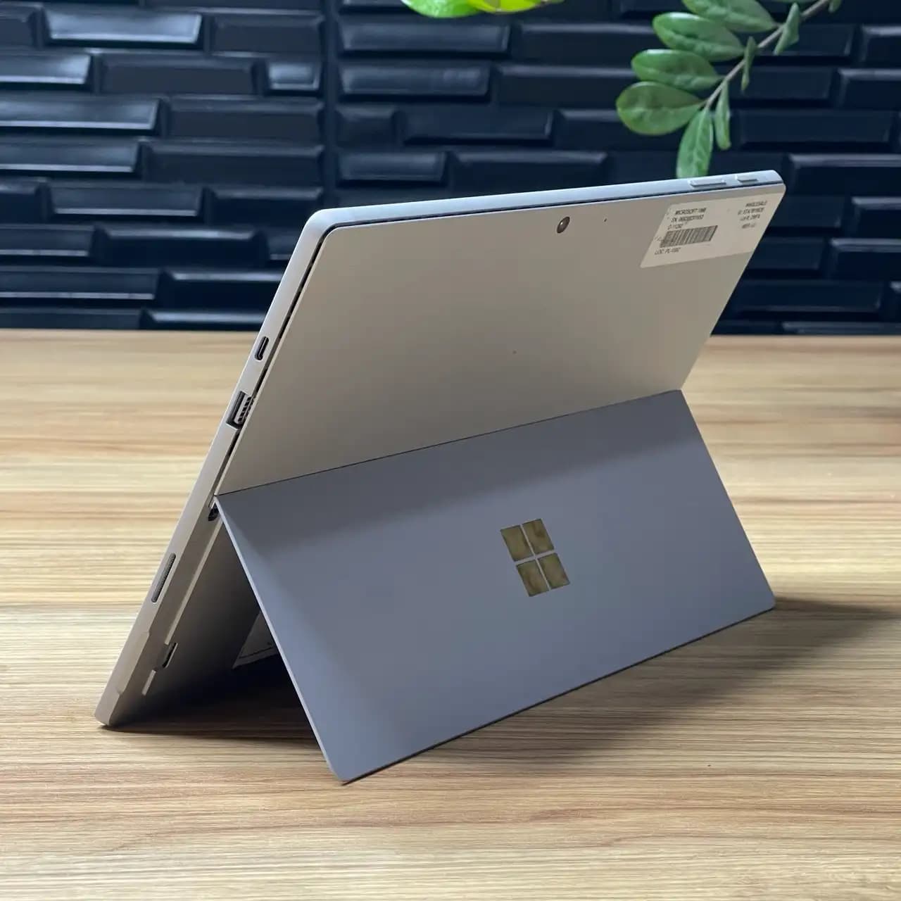 لپ تاپ مایکروسافت Surface Pro 7 اندازه صفحه نمایش 12.3 اینچ — تصویر ۳
