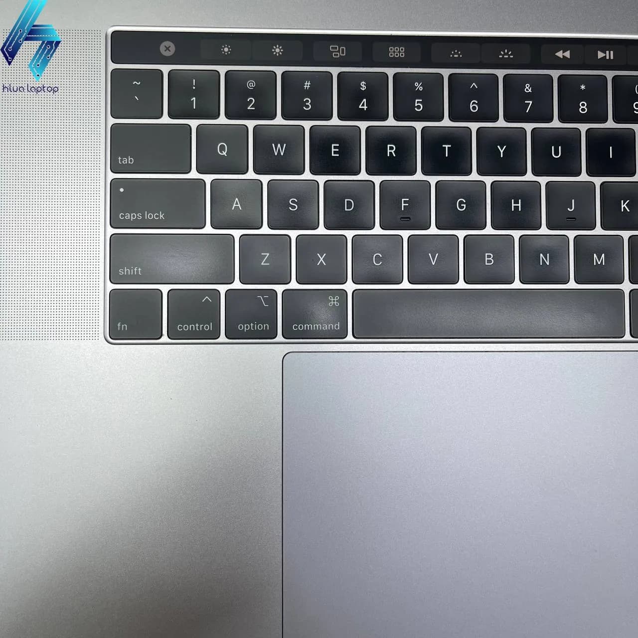 لپ تاپ مک بوک MacBook Pro 2019 A1990 با پردازنده Core i9 — تصویر ۵