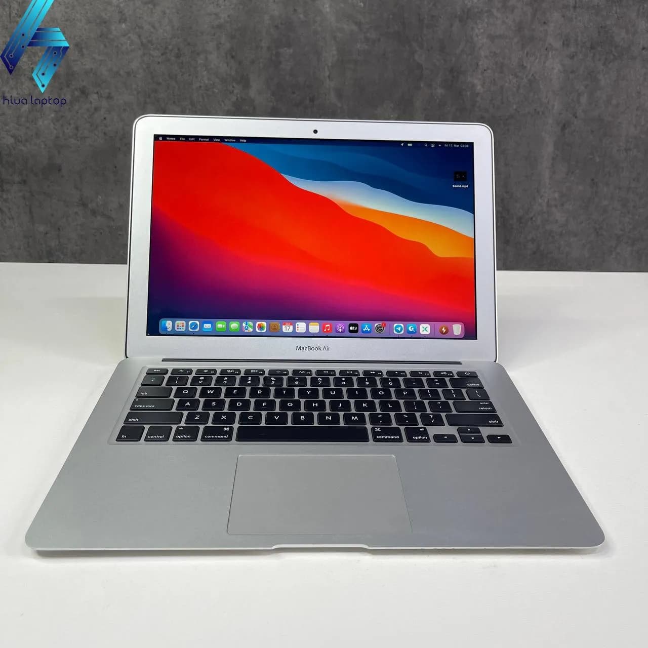 لپ تاپ مک بوک ایر MacBook Air 2017 با پردازنده intel HD Graphics 6000 — تصویر ۲