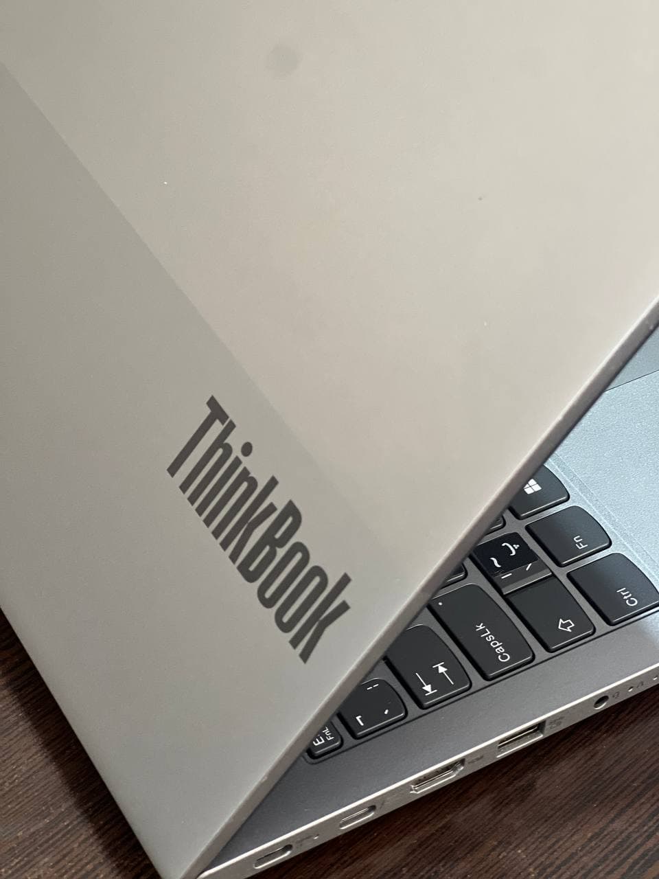 لپ تاپ Lenovo V15 G2 ITL | Core i7-1165G7 | RAM 8GB | SSD 256GB + HDD 1TB | MX450 2GB — تصویر ۵