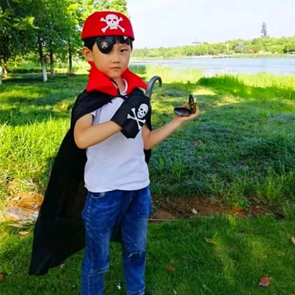 قلاب دست دزد دریایی کاپیتان هوک پارچه ای و پلاستیکی دنیای سرگرمی های کمیاب — تصویر ۲