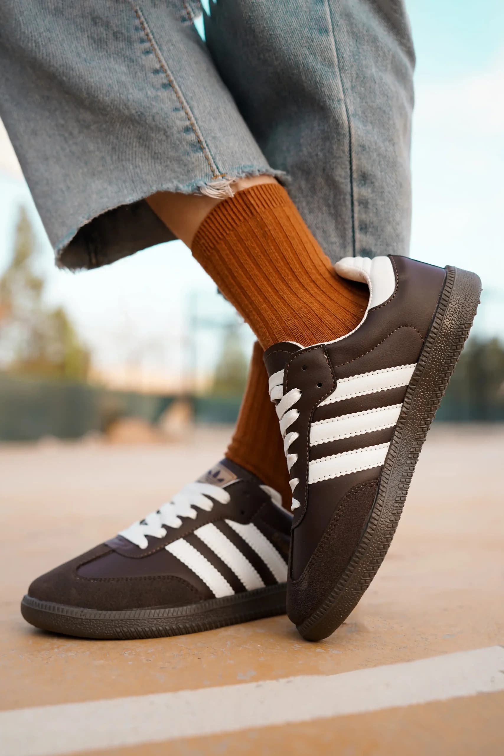 کتونی آدیداس سامبا قهوه‌ای سفید | Adidas Samba Brown White — تصویر ۳