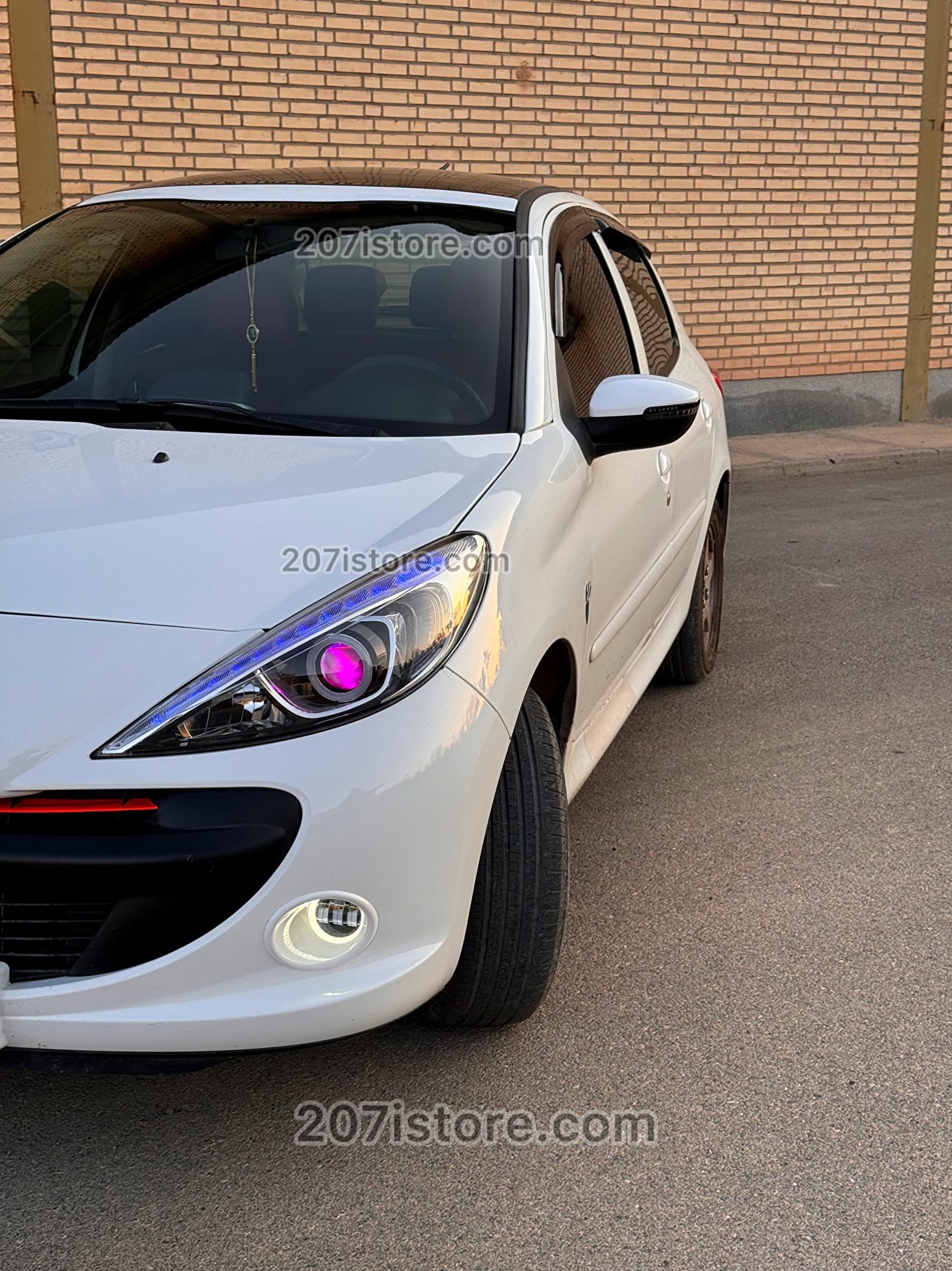 بادگیر شیشه 4 عددی پژو 206 و 207 و رانا تایوانی — تصویر ۲
