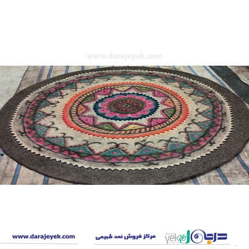 نمد فرش گرد پشم گوسفندی قطر ۲ متری