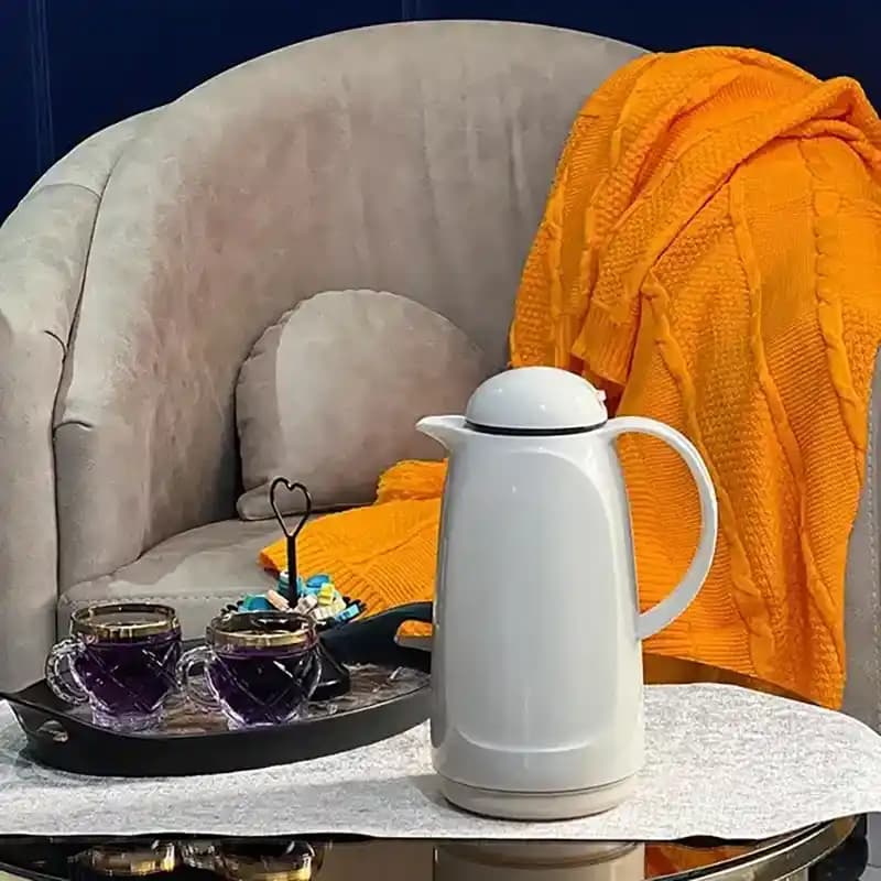 فلاسک 1 لیتری شاسی‌دار یزدگل مدل آوا کد 107 — تصویر ۳