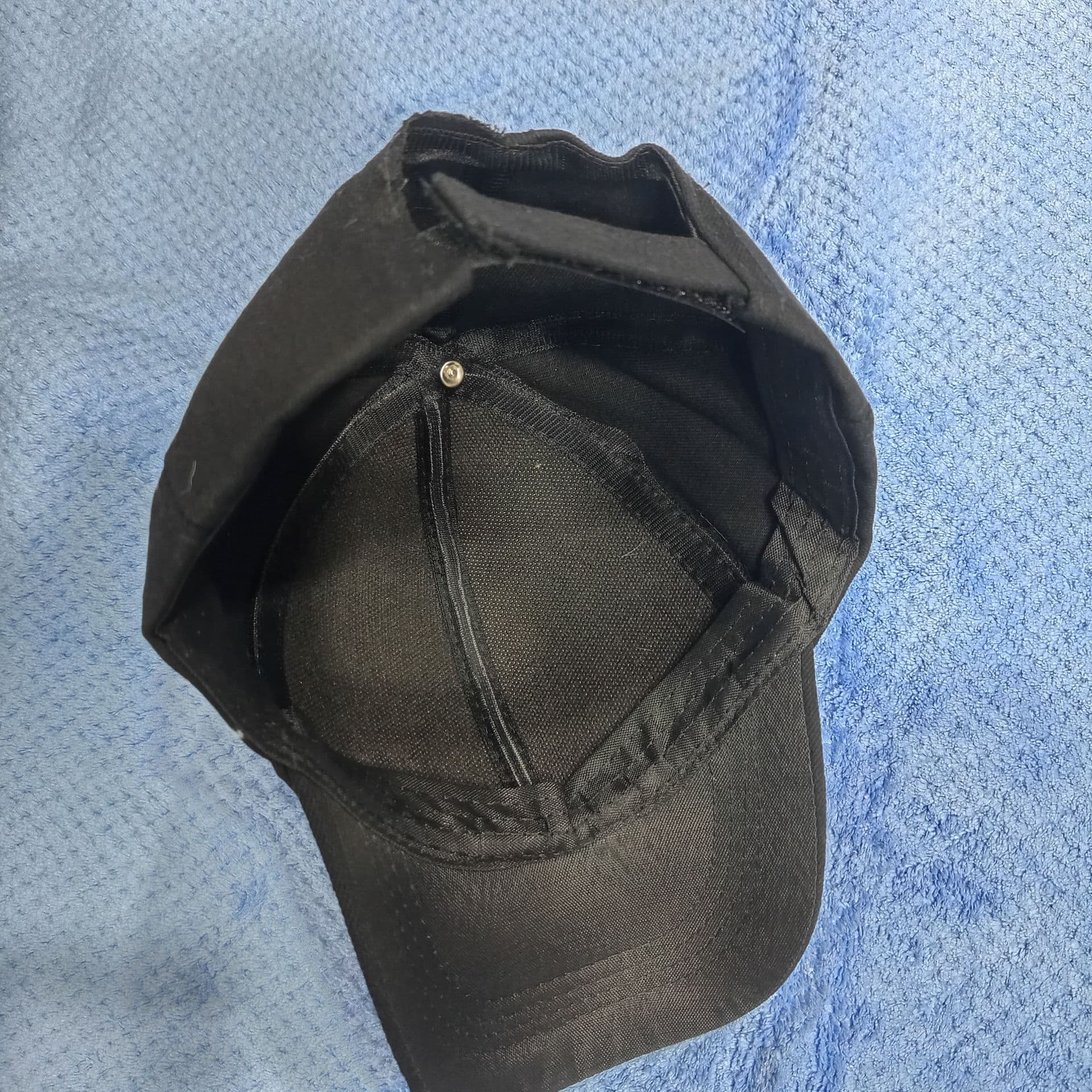 کلاه کپ مردانه مشکی کتان کد 1203 — تصویر ۲