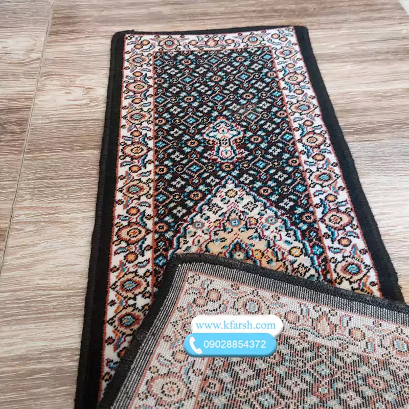 فرش پله طرح ریزماهی سرمه ای — تصویر ۲