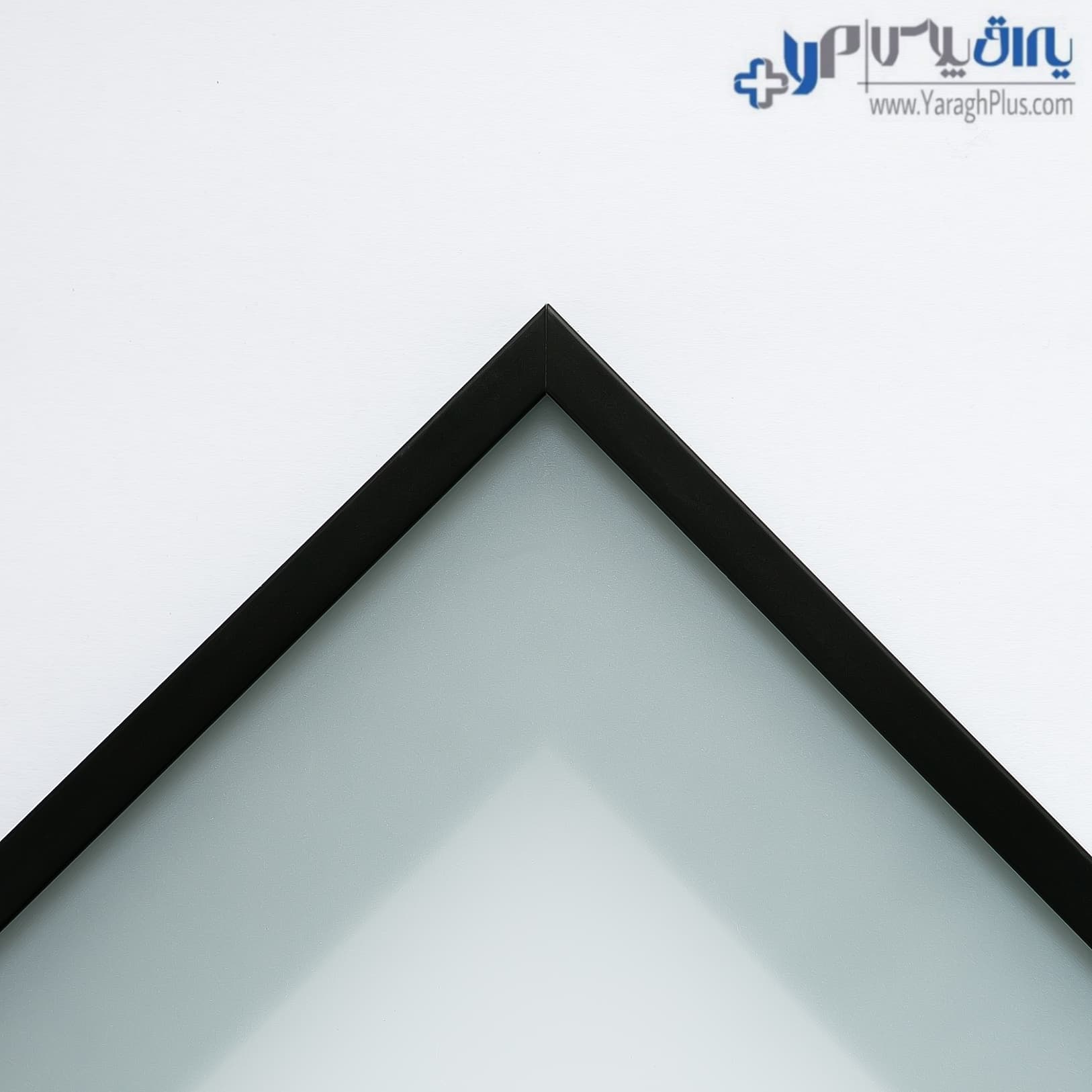 درب شیشه ای دکوفیکس کابینت و کمد با پروفیل مشکی لبه بلند
