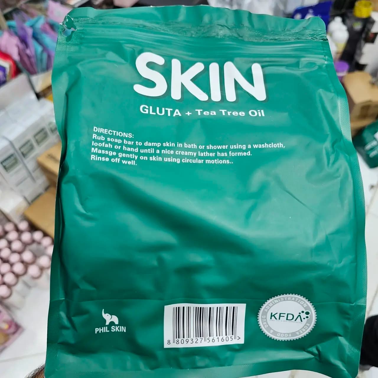 صابون کپسولی فیل اسکین مدل چای سبز (Feel Skin Tea Tree Oil + Gluta) با روغن درخت چای و گلوتاتیون — تصویر ۴