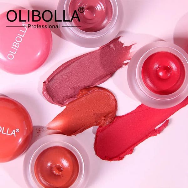 موس لب و رژگونه اولی بولا OLIBOLLA دوکاره مات و مخملی (OLIBOLLA 2-in-1 Lip & Cheek Mousse – Matte Velvet) — تصویر ۳