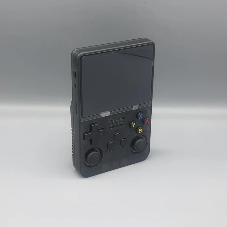 کنسول بازی دستی R36S صفحه نمایش 3.5 اینچ IPS 20000 بازی کلاسیک از قبل نصب شده سیستم لینوکس ArkOS پردازنده RK3326 باتری 3500 میلیآمپر درگاه اتصال به تلویزیون و هندزفری 64 گیگ هدیه عالی برای نوجوانان و — تصویر ۲
