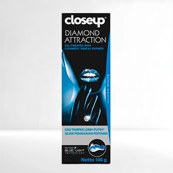 خمیر دندان کلوزآپ مدل Diamond Attraction حجم 75 میلیلیتر — تصویر ۲