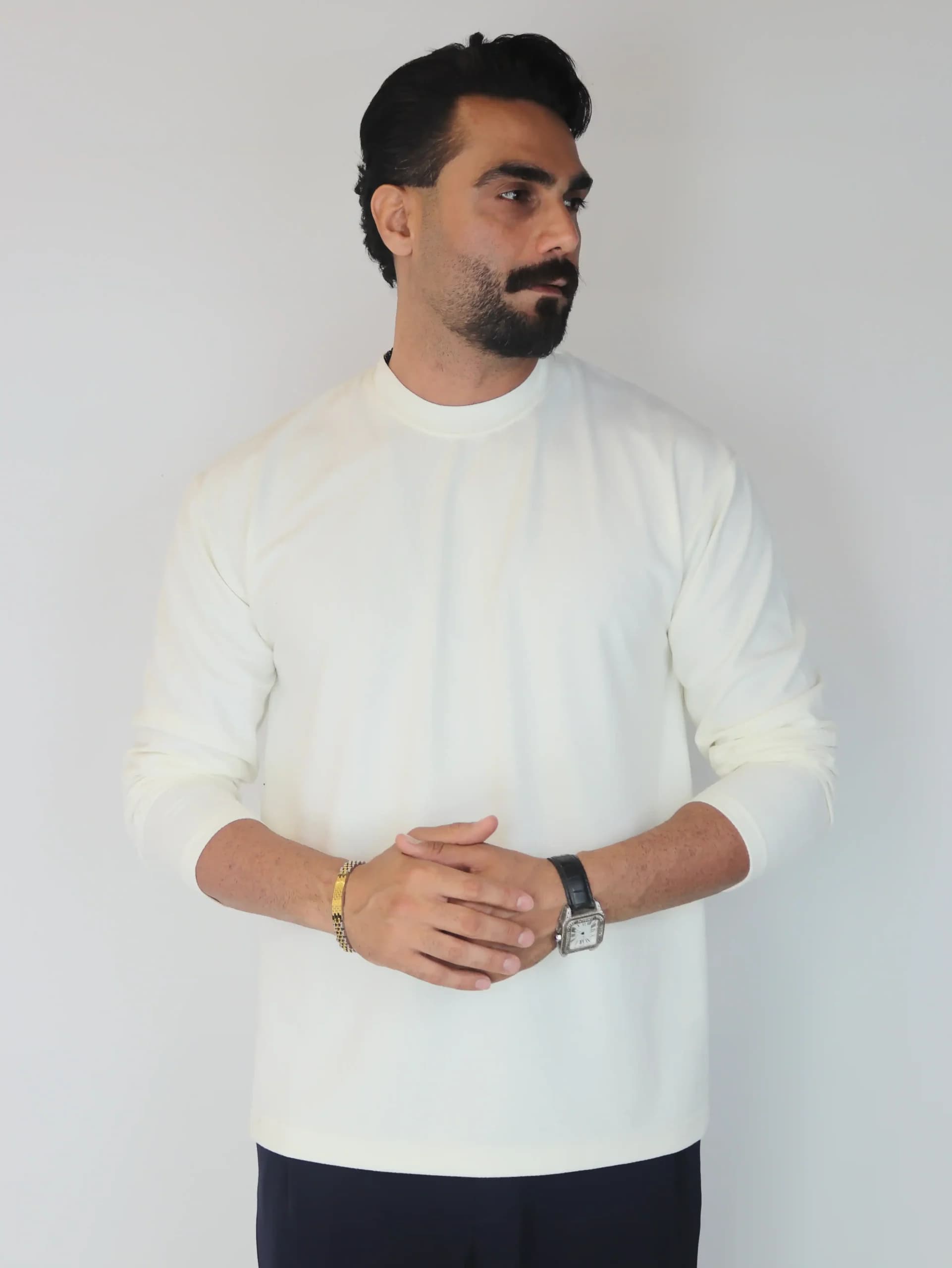 آستین بلند یقه گرد — تصویر ۵