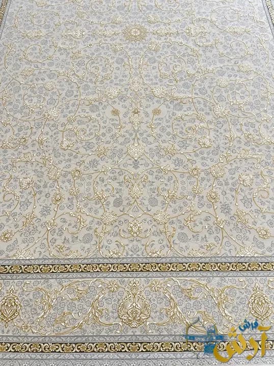فرش کرم طلایی گل برجسته 1500 شانه طرح رها — تصویر ۷