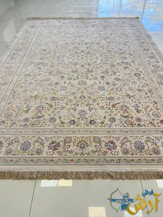 فرش افشان کرم 1500 شانه طرح به گل