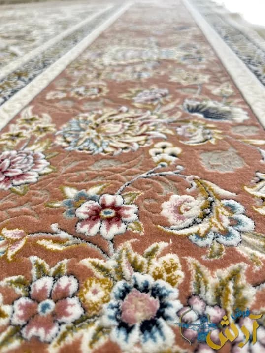 فرش کرم گلبهی طرح هما 1500 شانه — تصویر ۷