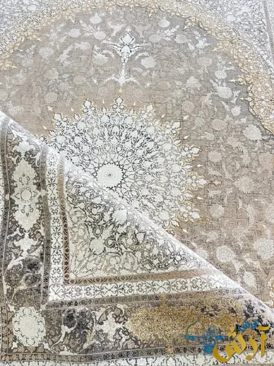 فرش بژ طلایی 1200 شانه طرح شاهانه — تصویر ۵