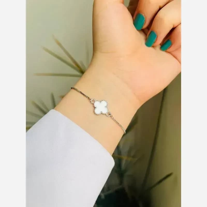 دستبند آسانسوری دخترانه استیل مدل ونکلیف — تصویر ۵