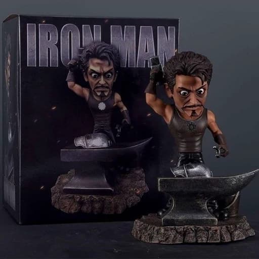 فیگور Iron Man با چکش