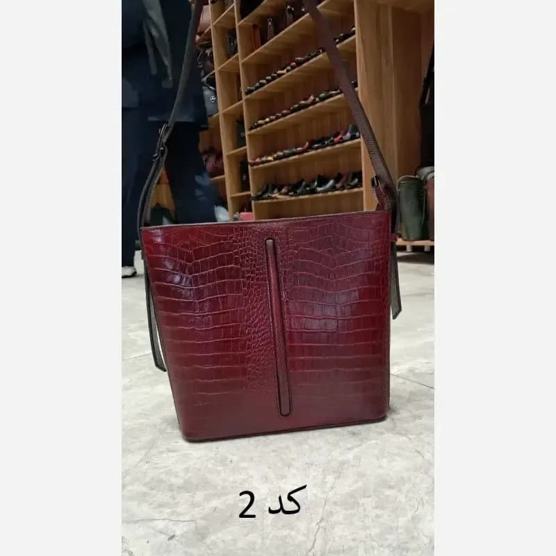 کیف زنانه چرم طبیعی گاوی تبریز مدل آناهیتا — تصویر ۳