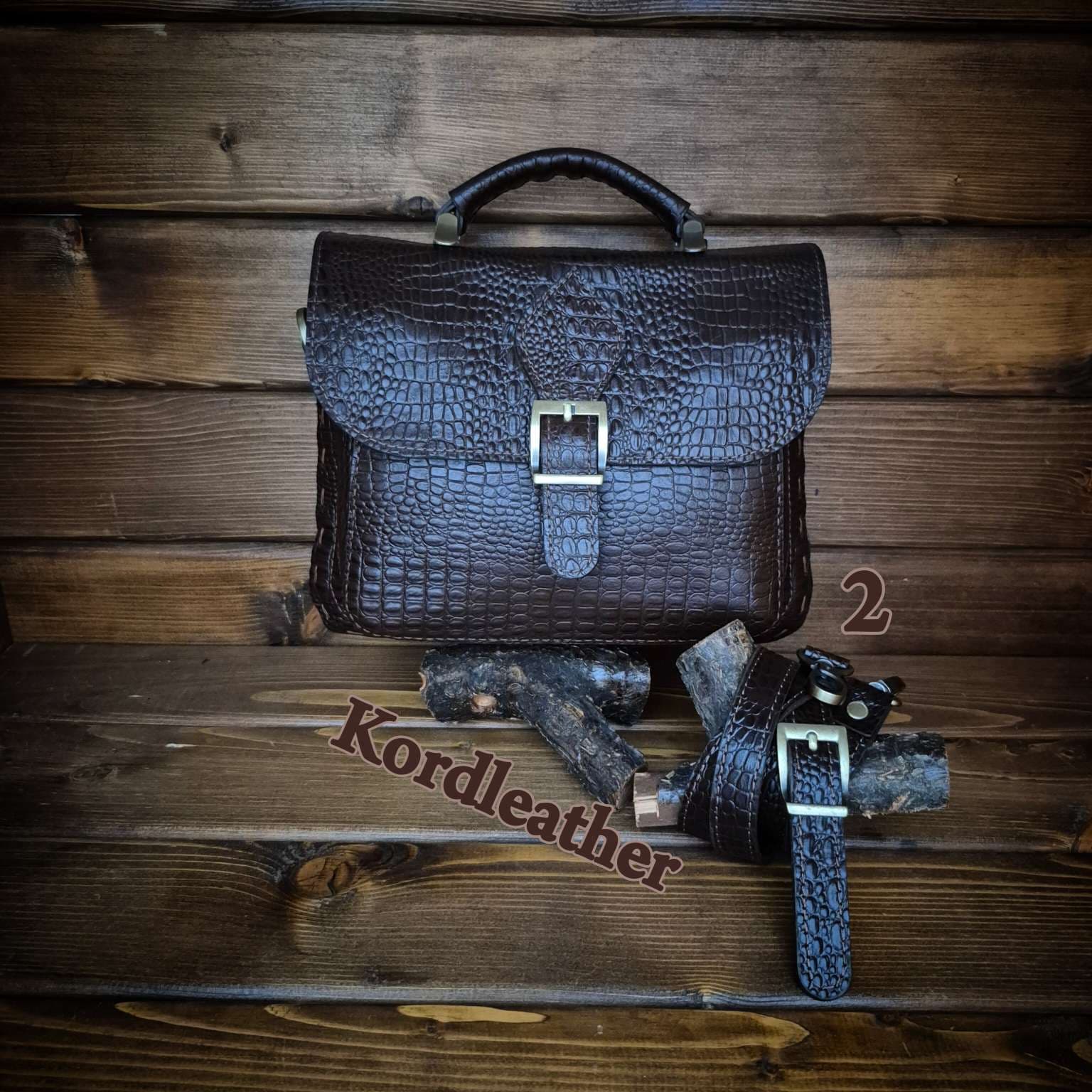 کیف چرم زنانه مدل سارینا ۲ — تصویر ۵