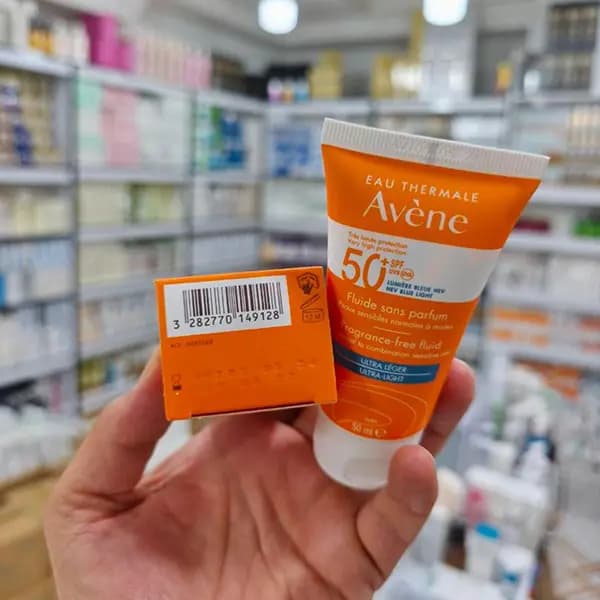 ضد آفتاب SPF50 حساس و خشک بی رنگ اون ۱۰۰ میل — تصویر ۳